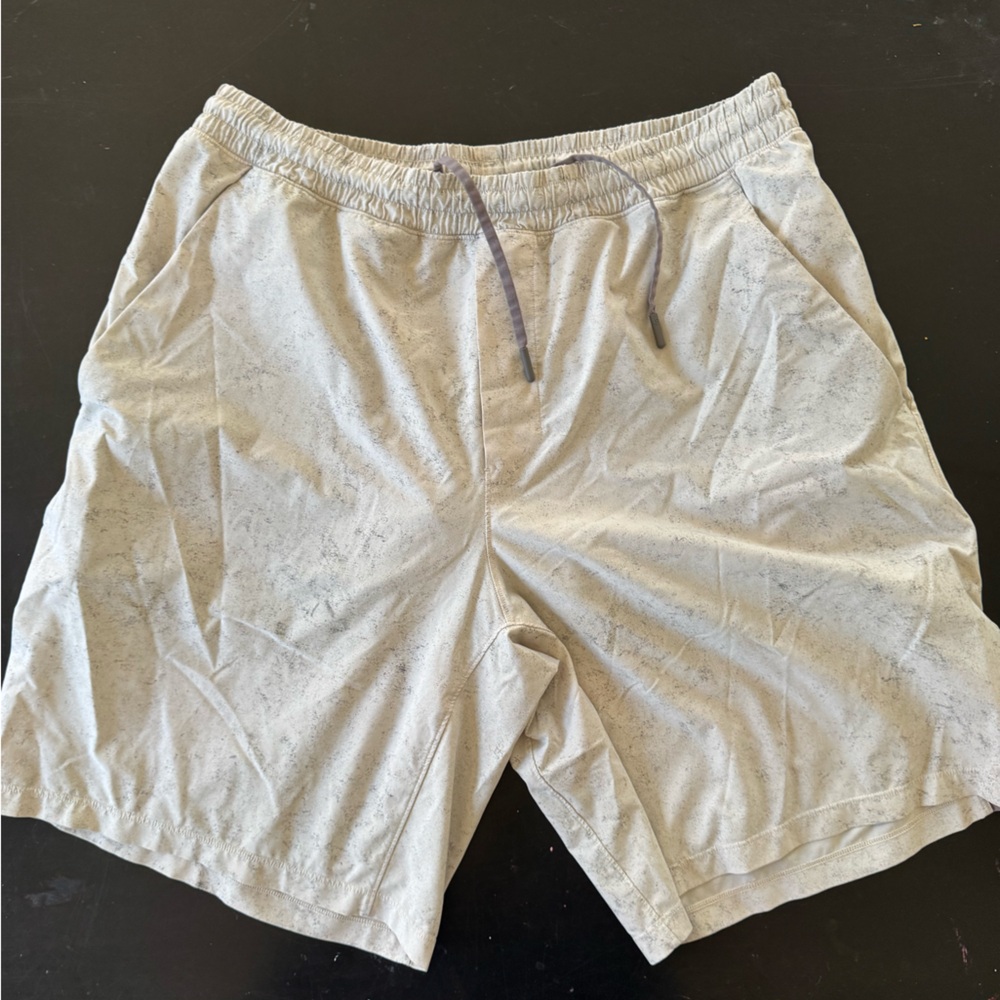 Lululemon Pace Breaker Lined 7” XL shorts